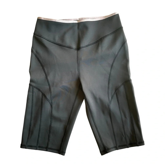 NWT Free People Movement Step up Yoga Athletic Black Bikeshorts size XS - Picture 2 of 8